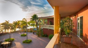 a picture of the Aruba Surfside Marina Hotel, one of the adult only hotels in Aruba